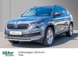 Grau Gebraucht 2022 Skoda Kodiaq Tour SUV | 32.980 € (Fairer Preis)