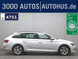 Candyweiss Gebraucht 2018 Skoda Superb Active Kombi | 11.690 € (Superpreis)