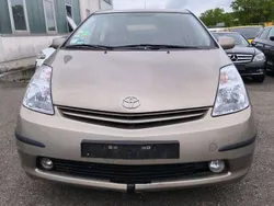 Bronze mica metallic Gebraucht 2005 Toyota Prius Sol Kleinwagen | 3.000 € (Guter Preis)