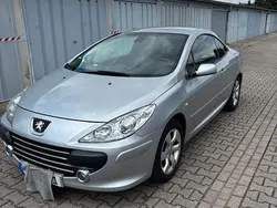 Silber Gebraucht 2005 Peugeot 307 CC Filou Cabrio | 1.500 € (Fairer Preis)