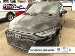 Brillantschwarz Gebraucht 2022 Audi A3 Sportback Limousine | 26.190 € (Guter Preis)