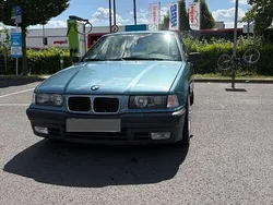 Grün Gebraucht 1994 BMW 316 Sport Line Limousine | 3.800 €