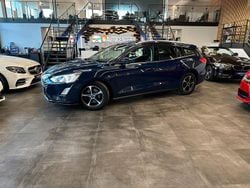 Blau Gebraucht 2018 Ford Focus Cool & Connect Kombi | 13.899 € (Guter Preis)
