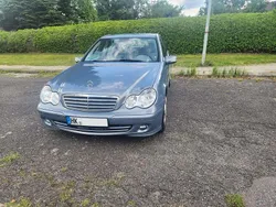 Grau Gebraucht 2007 Mercedes C230 Limousine | 4.690 € (Guter Preis)