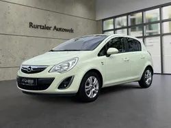 Weiß Gebraucht 2011 Opel Corsa Satellite Limousine | 5.999 € (Etwas zu teuer)