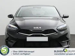 Zilinaschwarz metall Neu 2025 Kia Ceed Limousine | 25.690 € (Fairer Preis)