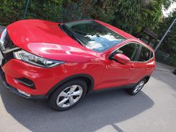 Rot Gebraucht 2018 Nissan Qashqai SUV | 9.450 € (Superpreis)