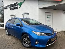 Blau Gebraucht 2014 Toyota Auris Touring Sports Edition Kombi | 9.980 € (Etwas zu teuer)