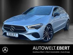 Silber Gebraucht 2024 Mercedes CLA220 Night Limousine | 33.330 € (Fairer Preis)