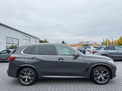 Dravitgrau Gebraucht 2022 BMW X5 M Sport SUV | 64.990 € (Teuer)