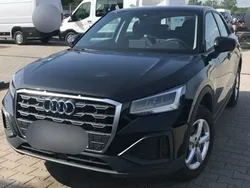 Brillantschwarz Gebraucht 2024 Audi Q2 SUV | 23.990 € (Superpreis)