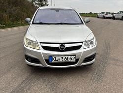 Grau Gebraucht 2004 Opel Signum OPC Kleinwagen | 2.400 € (Teuer)