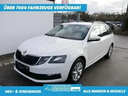Candyweiss Gebraucht 2020 Skoda Octavia Ambition Kombi | 14.766 € (Guter Preis)