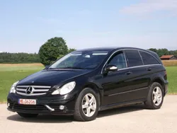 Schwarz Gebraucht 2008 Mercedes R280 Van / Kleinbus | 4.280 € (Guter Preis)