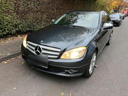 Grau Gebraucht 2008 Mercedes C220 Limousine | 6.499 € (Fairer Preis)