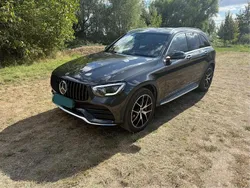Schwarz Gebraucht 2020 Mercedes GLC400d AMG SUV | 43.900 € (Etwas zu teuer)