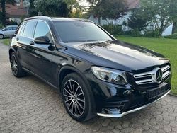 Schwarz Gebraucht 2017 Mercedes GLC250 AMG line SUV | 28.999 € (Fairer Preis)