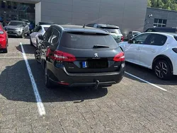 Noir perla nera Gebraucht 2017 Peugeot 308 Allure Kombi | 11.980 € (Fairer Preis)