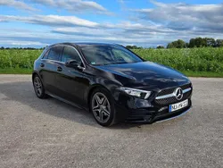 Schwarz Gebraucht 2022 Mercedes A200 AMG line Limousine | 27.299 € (Fairer Preis)