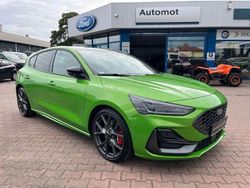 Mean green Gebraucht 2023 Ford Focus ST Limousine | 34.350 € (Etwas zu teuer)