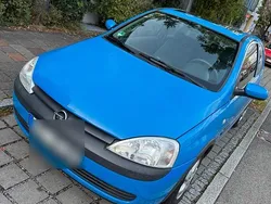 Blau Gebraucht 2001 Opel Corsa Kleinwagen | 1.800 € (Fairer Preis)
