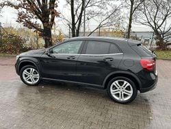 Schwarz Gebraucht 2017 Mercedes GLA180 SUV | 13.000 € (Superpreis)