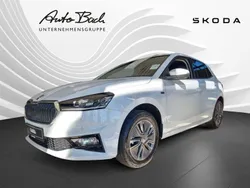 Weiß (moonweiß perleffekt) Gebraucht 2025 Skoda Fabia Tour Limousine | 21.490 € (Etwas zu teuer)