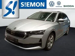 Silber Gebraucht 2024 Skoda Octavia Selection Kombi | 29.980 € (Fairer Preis)