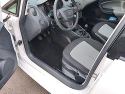 Weiß Gebraucht 2013 Seat Ibiza Style Limousine | 6.200 € (Fairer Preis)