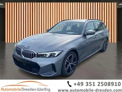 Grau Gebraucht 2024 BMW 330 M Sport Kombi | 40.880 € (Superpreis)