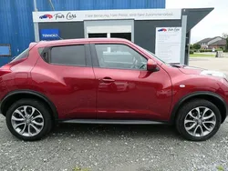 Rot Gebraucht 2013 Nissan Juke Tekna SUV | 8.900 € (Fairer Preis)