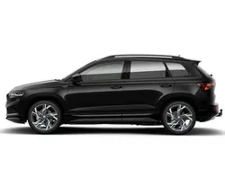 Blackmagic perleffekt Neu 2025 Skoda Karoq SportLine SUV | 39.690 € (Guter Preis)