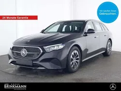 Grau Gebraucht 2024 Mercedes E220 Avantgarde Kombi | 49.489 € (Fairer Preis)