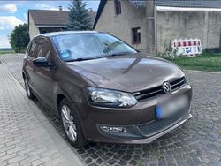 Braun Gebraucht 2011 VW Polo Limousine | 5.000 €