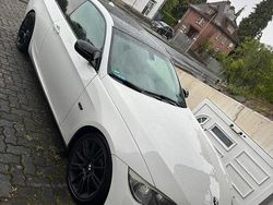 Weiß Gebraucht 2010 BMW 325 M Sport Coupé | 15.000 € (Teuer)