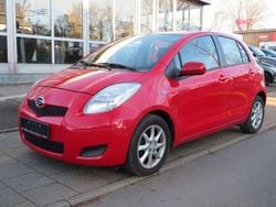Rot Gebraucht 2012 Toyota Yaris Cool Kleinwagen | 4.999 € (Superpreis)