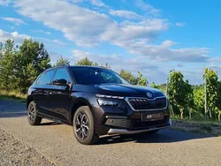 Schwarz Gebraucht 2020 Skoda Kamiq Drive SUV | 22.490 € (Fairer Preis)