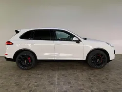 Weiß Gebraucht 2016 Porsche Cayenne S SUV | 34.890 € (Superpreis)