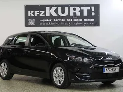 Schwarz Gebraucht 2023 Kia Ceed 2 Limousine | 19.410 € (Superpreis)