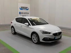 Weiß Gebraucht 2024 Seat Leon Style Limousine | 23.550 € (Superpreis)