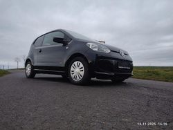 Schwarz Gebraucht 2012 VW up! move up! Kleinwagen | 4.800 € (Teuer)