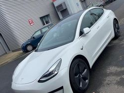 Weiß Gebraucht 2020 Tesla Model 3 Standard Range Limousine | 18.900 € (Superpreis)