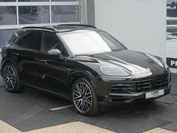 Schwarz Gebraucht 2024 Porsche Cayenne SUV | 89.790 €