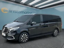 Schwarz Gebraucht 2021 Mercedes EQV300 Van / Kleinbus | 40.449 € (Fairer Preis)