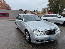 Silber Gebraucht 2006 Mercedes 280 Kombi | 6.800 €