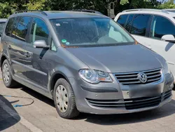 Grau Gebraucht 2008 VW Touran Van / Kleinbus | 3.490 € (Guter Preis)