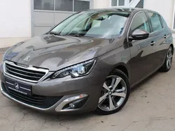 Grau Gebraucht 2015 Peugeot 308 Allure Limousine | 10.990 € (Fairer Preis)