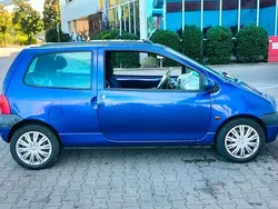 Blau Gebraucht 2001 Renault Twingo Kleinwagen | 1.300 € (Fairer Preis)