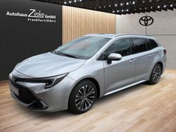 Silber Gebraucht 2024 Toyota Corolla Team Kombi | 34.490 €