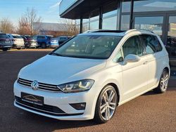 Weiß Gebraucht 2014 VW Golf Sportsvan Highline Van / Kleinbus | 14.440 € (Etwas zu teuer)